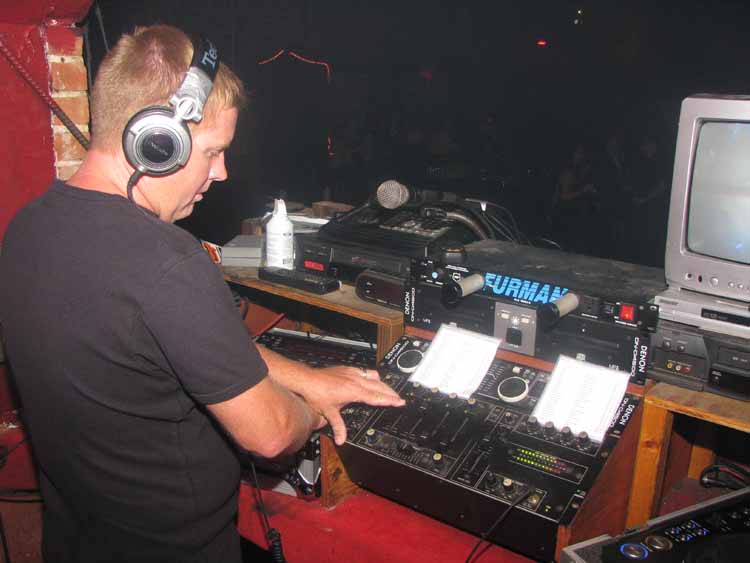 Castle: 18 Years of DJ Rob