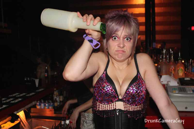 Czar: Kiss Me, Pretty: Harem